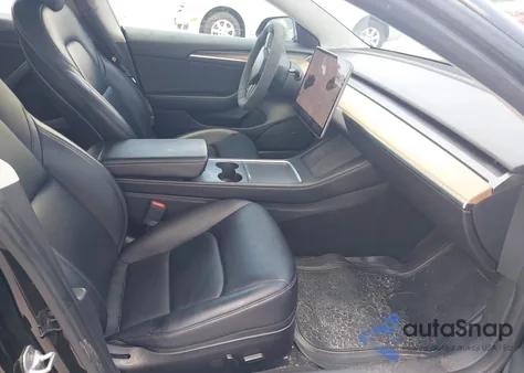 2021 Tesla Model 3 Standard Range Plus Rear-Wheel Drive from USA, damaged, VIN 5YJ3E1EA9MF091640